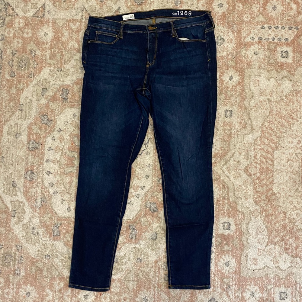 Gap Jegging